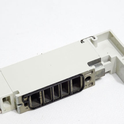 SMC Magnetventil VVQ2000-10A-1 - Maranos.de