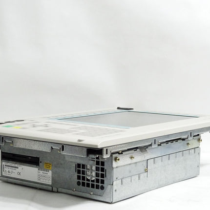 Siemens Panel PC 670 6AV7723-1AC00-0AD0 A5E00098968 / in sehr gutem Zustand