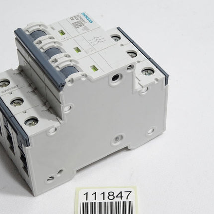 Siemens 5SY4306-7 Leistungsschalter MCB C6 - Maranos.de