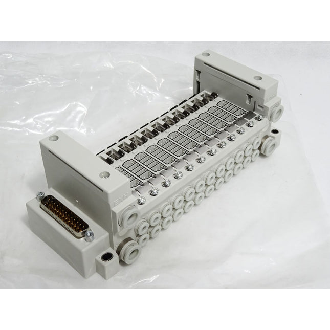 SMC Verteiler VV5Q11-12C4FU0-Q / Neu OVP - Maranos.de