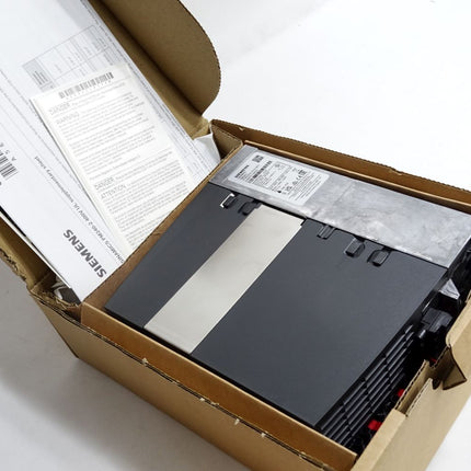 Siemens Sinamics PM240-2 1.5kW 6SL3210-1PE14-3AL1 / Neu OVP - Maranos.de