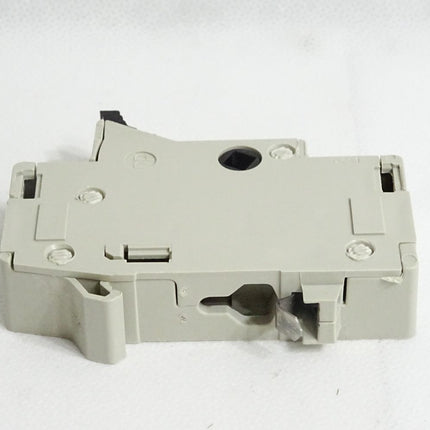 Telemecanique Sicherungshalter DF6-AB10 10x38mm inkl Sicherung