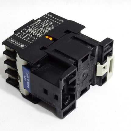 Telemecanique CA2 DN 22 CA2DN22 Schütz - Maranos.de