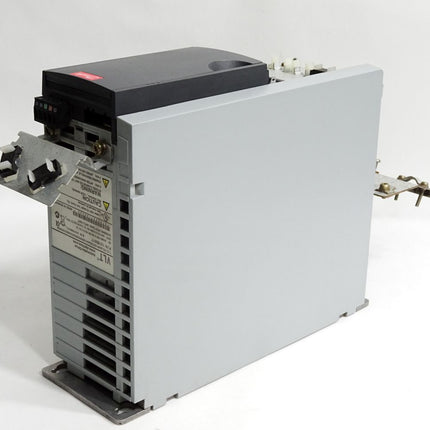 Danfoss VLT Automation Drive 131B0517 1.5kW FC-302P1K5T5E20H1 Frequenzumrichter - Maranos.de