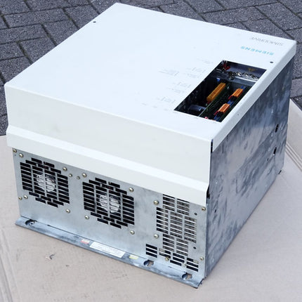 Siemens Simodrive Umrichter 6SC6101-4B-Z A30+A40+G10+R01+N13+V15+B24+S55 - Maranos.de