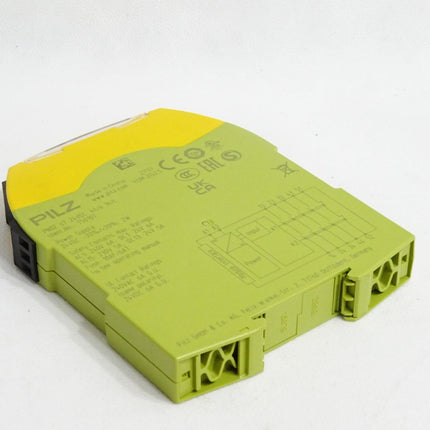 Pilz 750107 PNOZ s7 24VDC 4 n/o 1 n/c / Neuwertig ohne Abschlusswiderstand