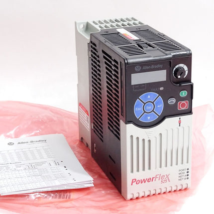 Allen Bradley PowerFlex 525 25B-A4P8N114 0.75kW / Neu - Maranos.de