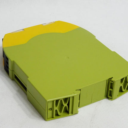 Pilz 750105 PNOZ s5 24VDC 2 n/o 2 n/o / Neuwertig ohne Abschlusswiderstand