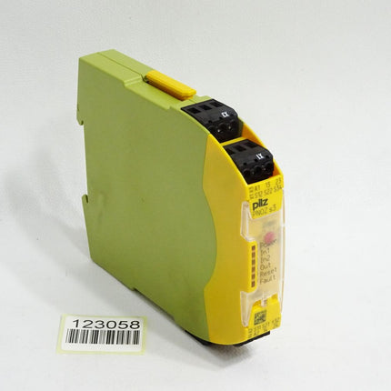 Pilz Sicherheitsschaltgerät 750103 PNOZ s3 24VDC 2 n/o / Neuwertig