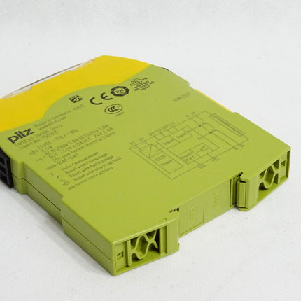 Pilz Sicherheitsschaltgerät 750103 PNOZ s3 24VDC 2 n/o / Neuwertig