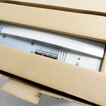 Lenze Frequenzumrichter 9300 EVF9326-EV 13432636 33.9326VE.8G.90 11kW / Neu OVP - Maranos.de