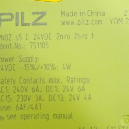 Pilz Sicherheitsschaltgerät 751105 PNOZ s5 C 24VDC 2 n/o 2 n/o t / Neuwertig