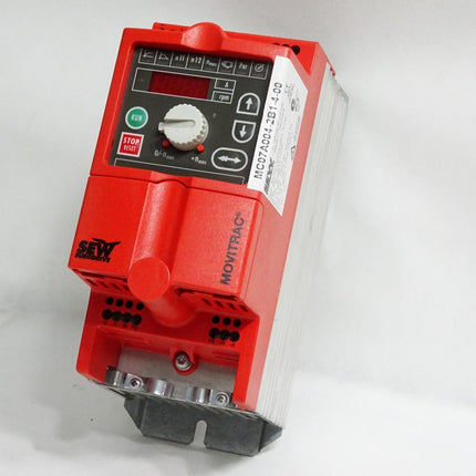 SEW Eurodrive Frequenzumrichter 8269513 MC07A004-2B1-4-00 0.37kW
