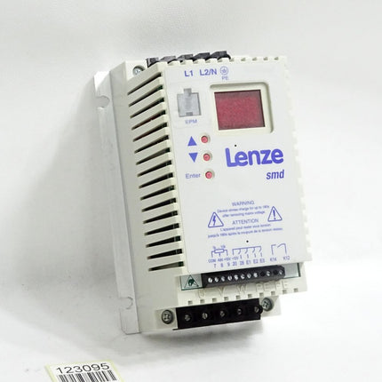 Lenze smd Umrichter ESMD371X2SFA 13188648 0.37kW 2R21