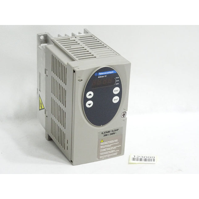 Telemecanique Schneider Electric Frequenzumrichter ATV31 ATV31H037M2 0.37kW