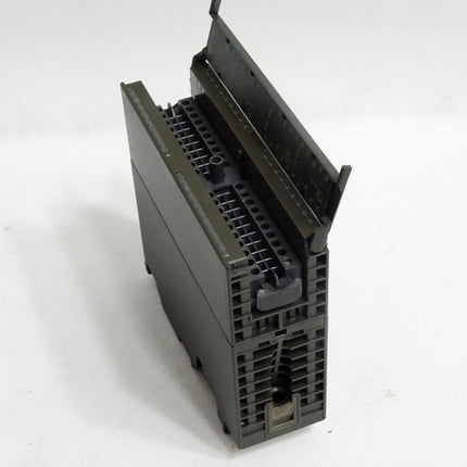 Siemens S7-300 SM331 6ES7331-1KF01-0AB0 6ES7 331-1KF01-0AB0