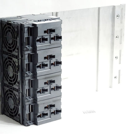 B&R 8B0M0040HW00.000-1 Rev.D0 ACOPOS multi Montageplatte 4 Steckplätze - Maranos.de