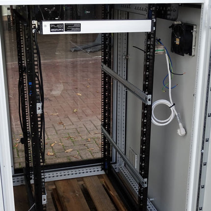 Rittal TS IT 5504.120 1000x1200x800 TS IT-Rack Serverschrank und Netzwerschrank - Maranos.de