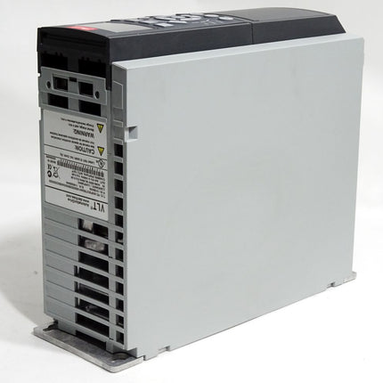 Danfoss Frequenzumrichter 131B0038 FC-302P2K2T5E20H1 2.2kW / Neuwertig