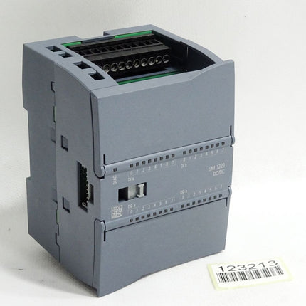 Siemens S7-1200 SM1223 6ES7223-1BL32-0XB0 6ES7 223-1BL32-0XB0 / Neuwertig