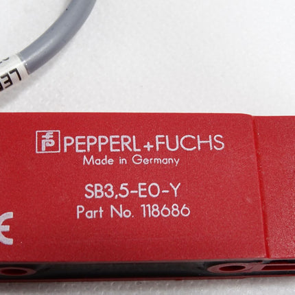 Pepperl+Fuchs Induktiver Schlitzsensor SB3,5-E0-Y 118686