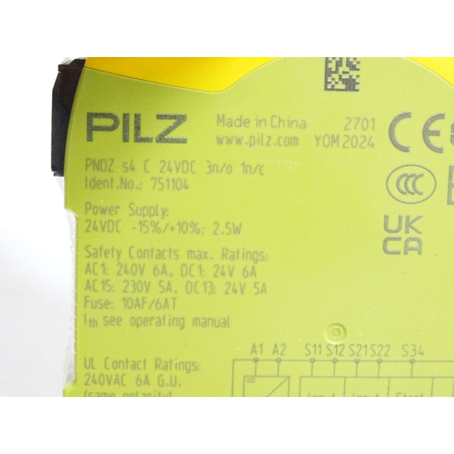 Pilz 751104 PNOZ s4 C 24VDC 3 n/o 1 n/c Sicherheitsschaltgerät / Neu OVP - Maranos.de