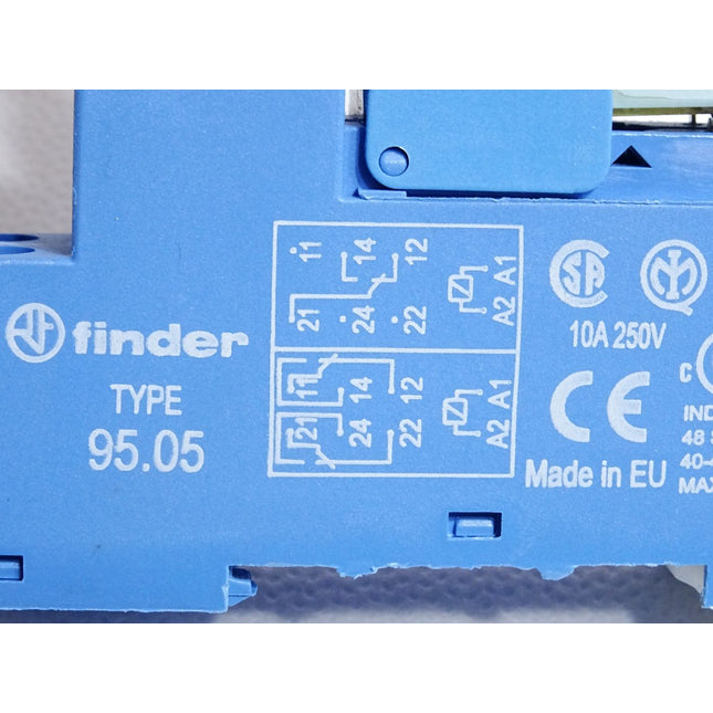 Finder Relais 24VDC 40.61.7.024.4000 Sockel 95.05 99.02.9.024.99 / Neuwertig - Maranos.de