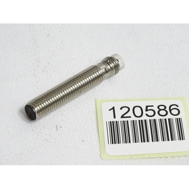 Balluff Induktive Näherungsschalter BES00P7 BES 516-324-G-E5-C-S49 / Unbenutzt