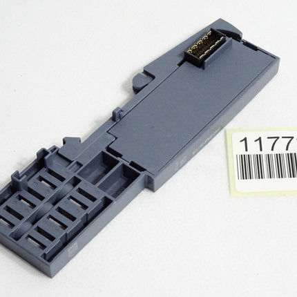 Siemens Servermodul ET200SP 6ES7193-6PA00-0AA0 6ES7 193-6PA00-0AA0 / Neuwertig