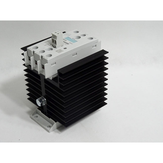 Siemens 3RF2440-1AB45 Halbleiterschütz 3-phasig / Neuwertig