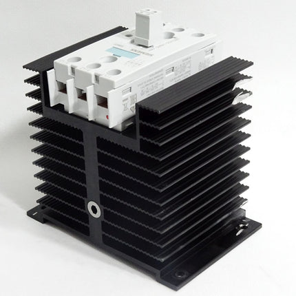 Siemens 3RF2450-1AB45 Halbleiterschütz 3-phasig / Neuwertig