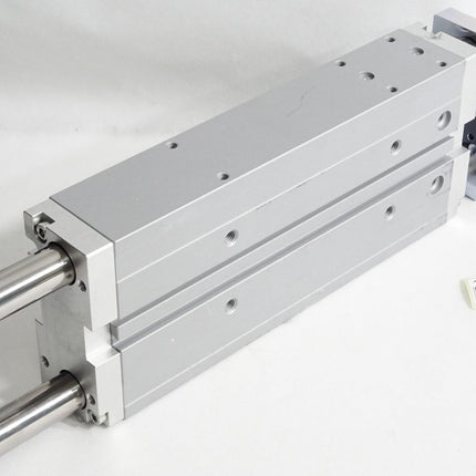 Festo 604969 DFM-32-200-B-PPV-A-GF Führungszylinder / Unbenutzt mit Lagerspuren - Maranos.de