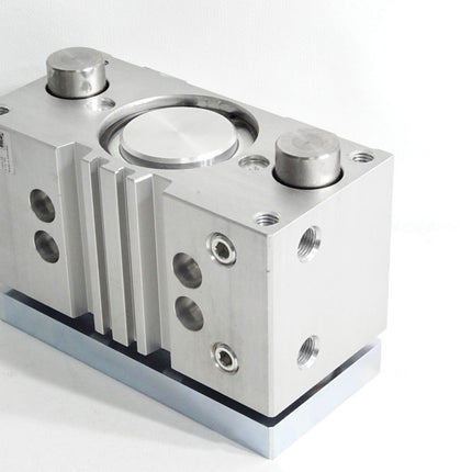 Festo 170878 DFM-63-25-P-A-GF Führungszylinder / Unbenutzt mit Lagerspuren - Maranos.de