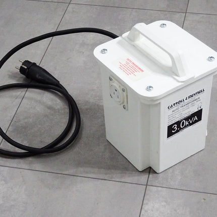 Carroll & Meynell Auto Transformer 3.0kVA 115V - Gehäuse leicht beschädigt - Maranos.de
