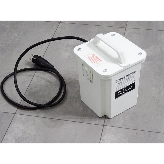 Carroll & Meynell Auto Transformer 3.0kVA 115V - Gehäuse leicht beschädigt - Maranos.de