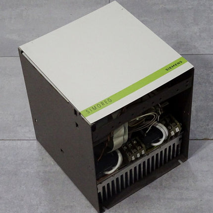 Siemens Simoreg 6RA2632-6DV57-0 -ZY26 6RA8261-3B -2CA00 C98130-A1002-C76-03-25