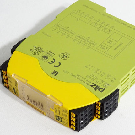 Pilz Erweiterungsmodul PNOZ m EF 8DI4DO 772142 / Neuwertig