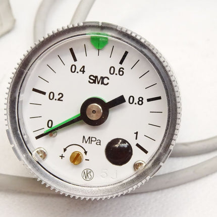 SMC Manometer Pressure Gauge with Switch GP46-10-01-X207 / Neu