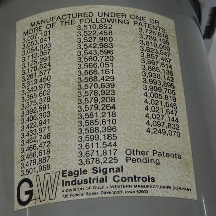 Eagle Signal Industroal Controls HP50B5 SIGNAL TIMER CYCLE-FLEX