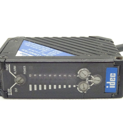 IDEC SA1DLL4 / SA1D-LL4 / Analog Distance Sensor  Connection