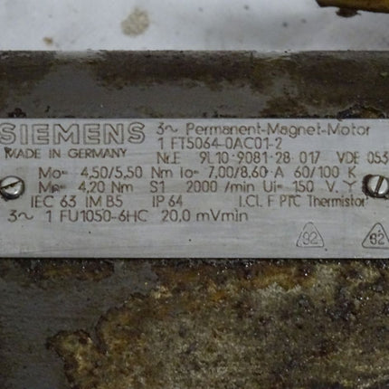 Siemens 1FT5064-0AC01-2 Permanent Magnet Motor 2000 Rpm / 1 FT5064-0AC01-2