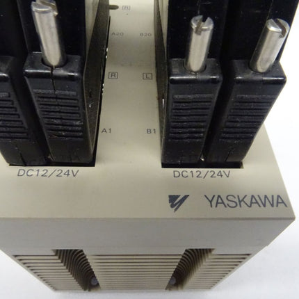 YASKAWA PROGIC-8 D0 JEPMC-IO050 S/N RUF603 -3Z3A1-14 Controller
