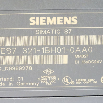 Siemens S7-300 6ES7321-1BH01-0AA0 / 6ES7 321-1BH01-0AA0 (ohne Klappe und ohne Stecker)