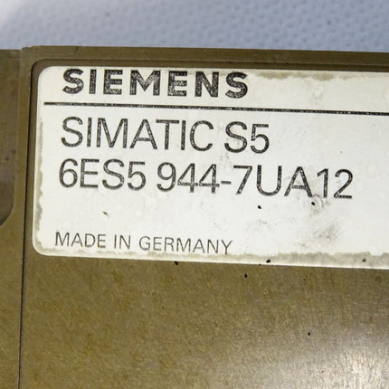 Siemens 115U CPU944 6ES5944-7UA12 6ES5 944-7UA12