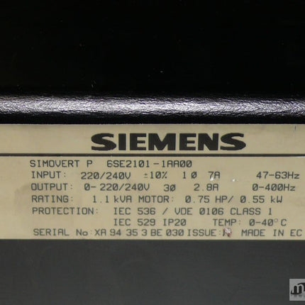 Siemens Simovert 6SE2101-1AA00 / 6SE 2101-1AA00 / 1.1kVA / 0,55kW