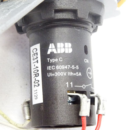 ABB Not-Aus Schalter für Panel DSQC 679 / DSQC679