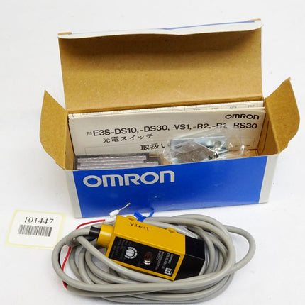 Omron Photoelectric Switch E3S-RS30E4-30 / Neu OVP - Maranos.de
