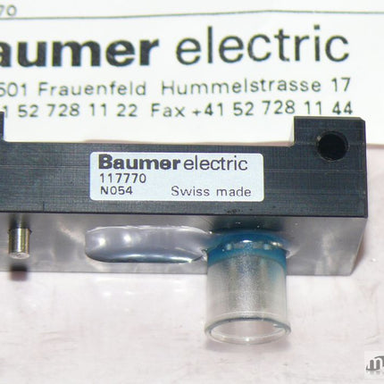 NEU-OVP Baumer N054 /117770 Induktive Näherungsschalter /Adapter zu ASIZ 80A0001