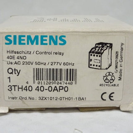 Siemens 3TH4040-0AP0 Hilfsschütz 230V 50Hz / 277V 60Hz / 3TH4 040-0AP0 OVP