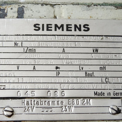 Siemens Permanent Magnet Motor Servomotor 1HU3076-0AC01-0ZZ9 2000min-1